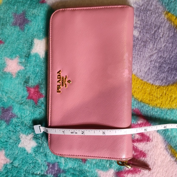 Pale Pink Prada Milano Wallet - Picture 13 of 15